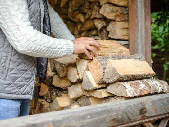 {"value":{"src":"https://file-manager-bucket-production-234547735252.s3.eu-west-2.amazonaws.com/zi68mb0ynkx4_KB_FW_How-to-store-firewood-3.jpg","alt":"","title":"KB_FW_How-to-store-firewood-3.jpg","fileId":"01JVYWEQ3E48X3YBSR1M4871QZ"}}